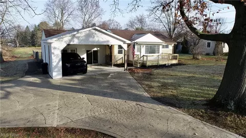 5053 Fenn Rd, Medina, OH 44256