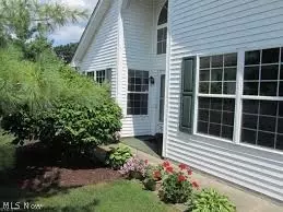 6861 Hidden Lake Trl, Brecksville, OH 44141