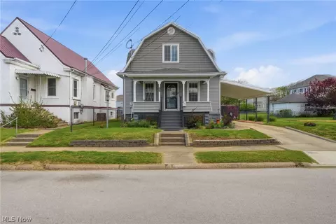 1027 32nd St, Parkersburg, WV 26104