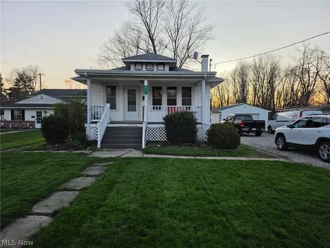 430 S Main St, Wellington, OH 44090