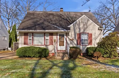 1350 Eastland Ave SE, Warren, OH 44484