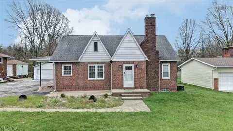 788 Jonathan Ave, Akron, OH 44306