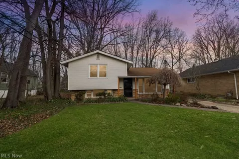 4381 Lucille Ave, South Euclid, OH 44121