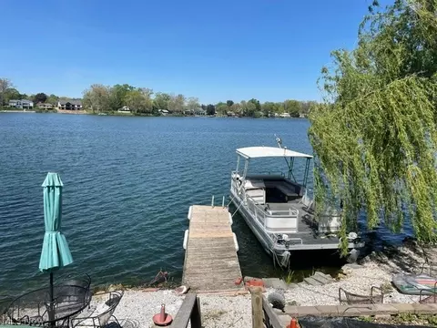 View/Area - 1341 S Park Ave NW, Canton, OH 44708 photo 1 of 7