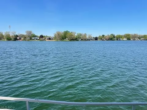 View/Area - 1341 S Park Ave NW, Canton, OH 44708 photo 2 of 7