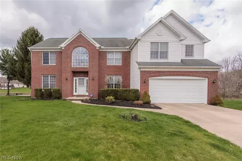 17918 Princeton Cir, Strongsville, OH 44149