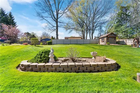 440 Moore Rd, Akron, OH 44319 photo 36