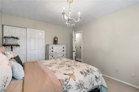 440 Moore Rd, Akron, OH 44319 photo 20