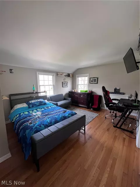Bedroom - 8260 Windham Dr, Mentor, OH 44060 photo 3 of 3