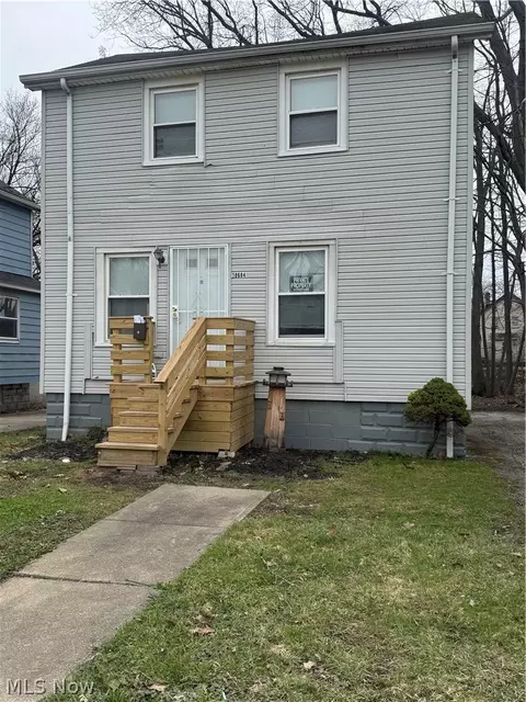 10604 Nelson Ave, Cleveland, OH 44105