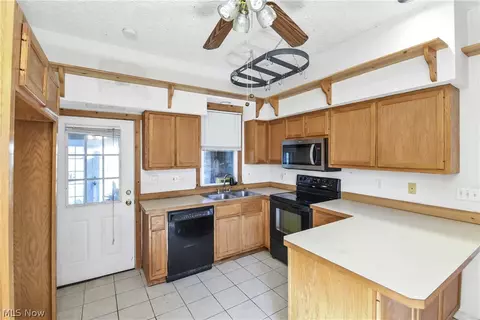 Kitchen - 18022 State Route 301, Lagrange, OH 44050 photo 1 of 2