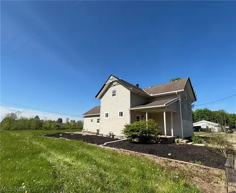 Exterior - 18022 State Route 301, Lagrange, OH 44050 photo 2 of 2