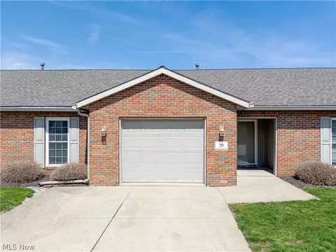 1044 Patrick Pl #20, Wooster, OH 44691