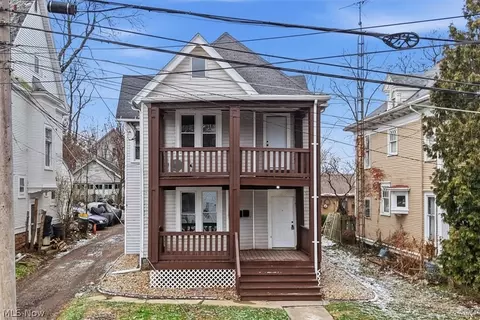 30 Douglas Ave, Mansfield, OH 44906