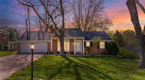 1259 Chandler Ave SW, North Canton, OH 44720