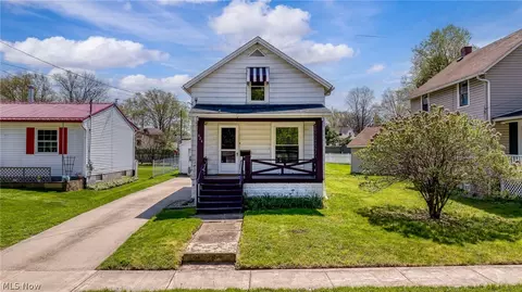 624 Broadway St E, Cuyahoga Falls, OH 44221