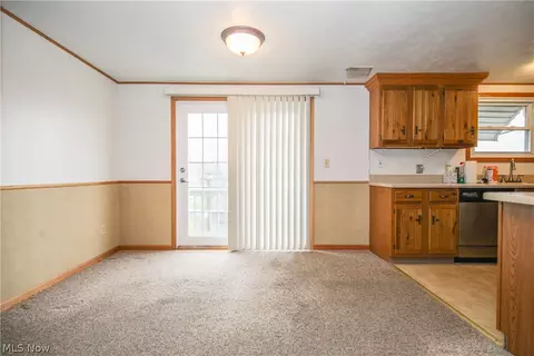 Living - 112 Cole St, Barnesville, OH 43713 photo 1 of 4
