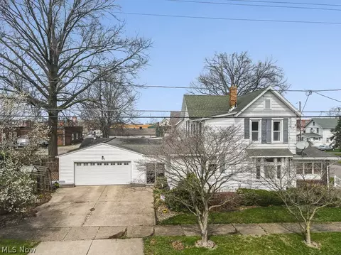2145 Cherry Ave, Alliance, OH 44601