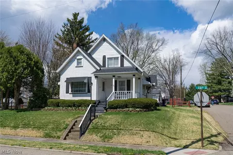 1529 23rd St NE, Canton, OH 44714
