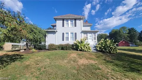 Exterior - 500 Applegate Dr, Beverly, OH 45715 photo 1 of 5