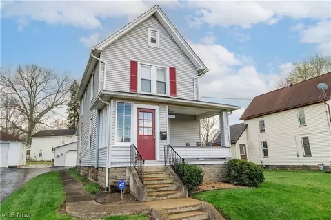 1521 Tremont Ave SW, Massillon, OH 44647