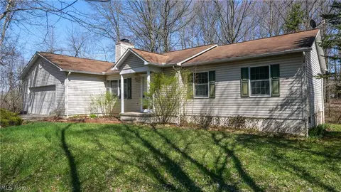 3450 Biltz Rd, Kent, OH 44240