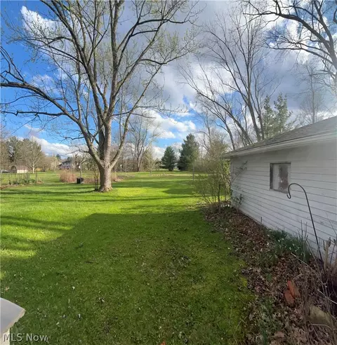 33500 Arthur Rd, Solon, OH 44139 photo 12