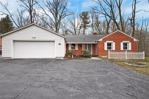856 E Highland Ave, Wooster, OH 44691