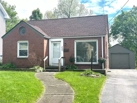Exterior - 233 E Main St, Girard, OH 44420 photo 6 of 7