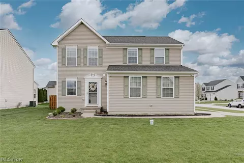 519 N Ashwood Ln, Painesville, OH 44077