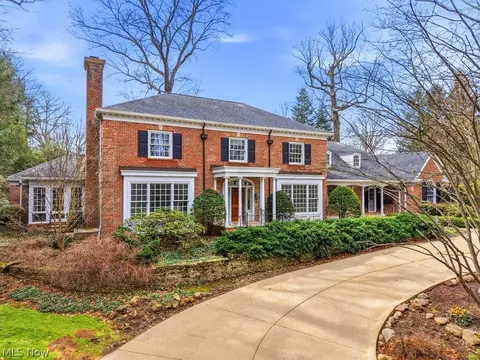 2200 Tinkham Rd, Akron, OH 44313