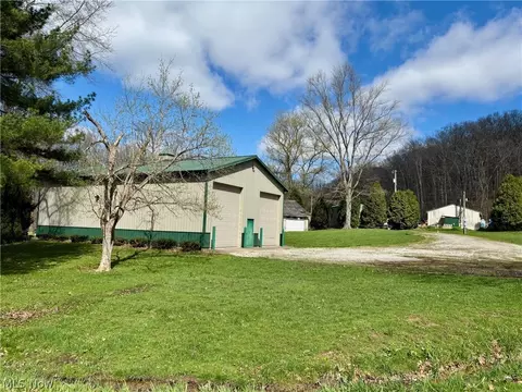 2929 Flickinger Hill Rd, Wooster, OH 44691