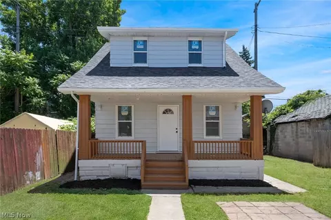 3911 Daisy Ave, Cleveland, OH 44109