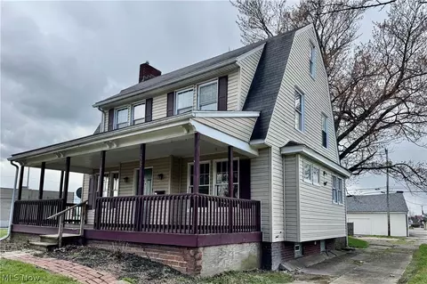 1225 Woodland Ave NW, Canton, OH 44703