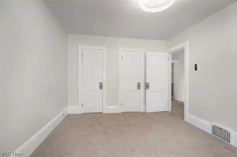 Bedroom - 92 E Ido Ave, Akron, OH 44301 photo 4 of 9