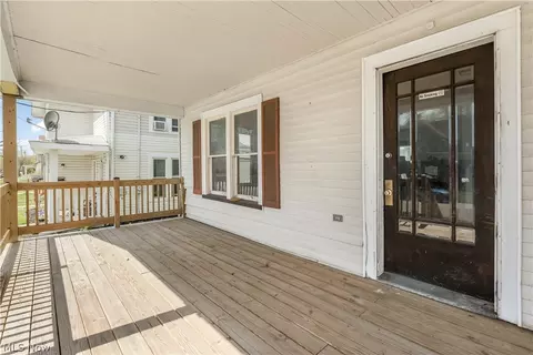 Exterior - 1631 W 8th St, Ashtabula, OH 44004 photo 1 of 4