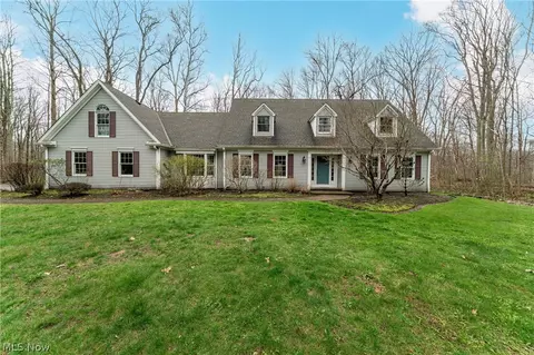 8233 Whispering Pines Dr, Novelty, OH 44072