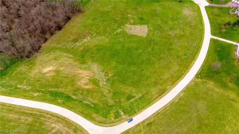 Oldefield Drive, Saint Clairsville, OH 43950