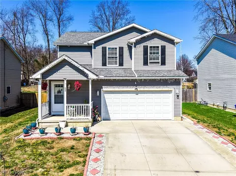 537 Magnolia Ave, Cuyahoga Falls, OH 44221