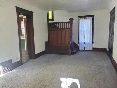830 Sumner St, Akron, OH 44311 photo 21