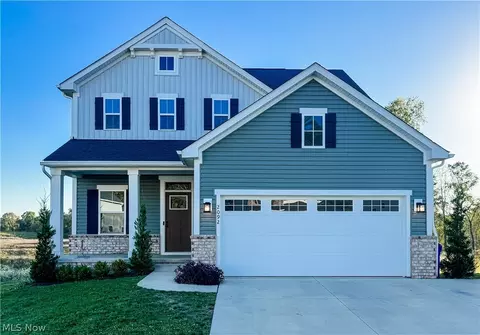 2092 Sugar Maple Dr, Kent, OH 44240