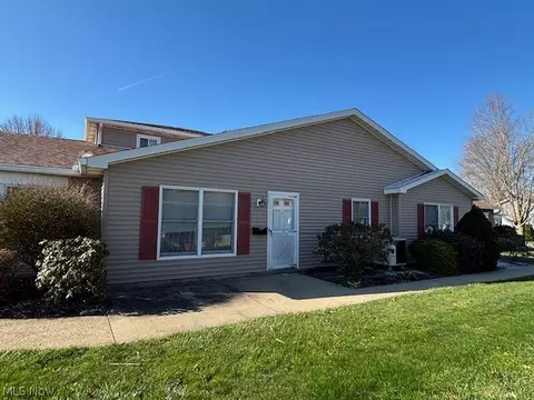 930 Canterbury Ln, Salem, OH 44460