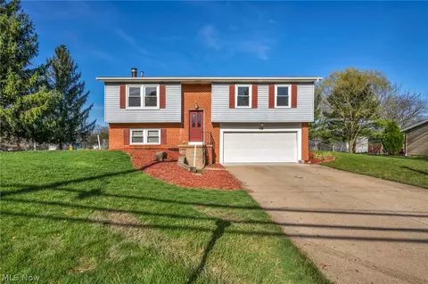 4795 Fishcreek Rd, Stow, OH 44224
