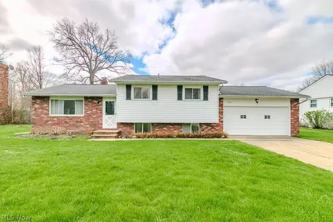 7440 Ohio St, Mentor, OH 44060