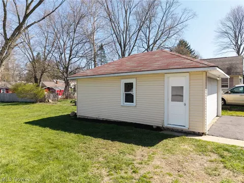 Other - 168 Simcox St, Wadsworth, OH 44281 photo 3 of 5