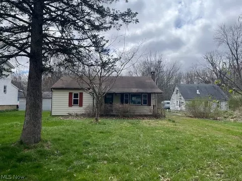 1638 Madison Ave, Painesville, OH 44077