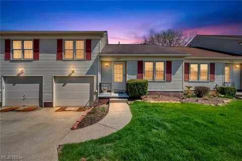 5279 Creekside Blvd #07, Brunswick, OH 44212