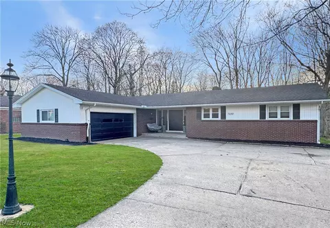 7230 Elmland Ave, Poland, OH 44514