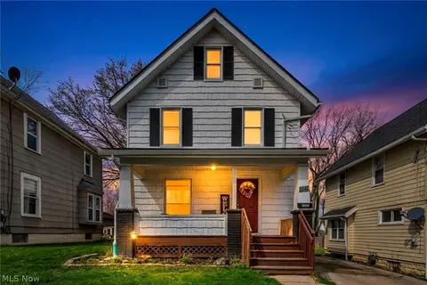 2342 16th St SW, Akron, OH 44314