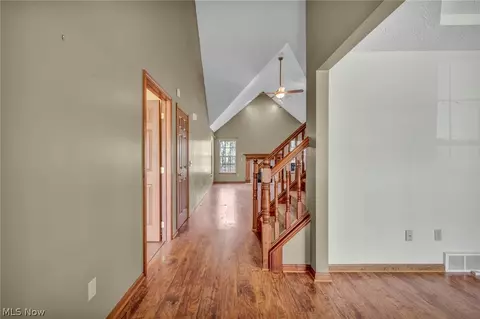 Entry Way - 39896 Hope Ct, Elyria, OH 44035 photo 2 of 4